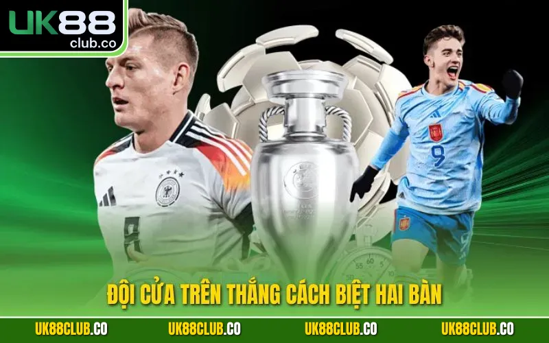 Đội cửa trên thắng cách biệt hai bàn